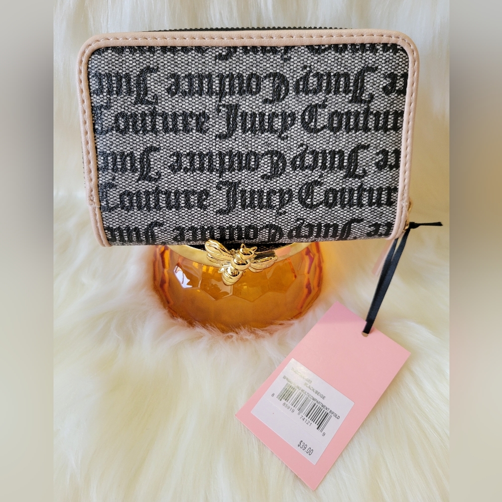 🩷🩷JUICY COUTURE Spring Fling multi compartment bifold wallet 🩷🩷 - Picture 2 of 7